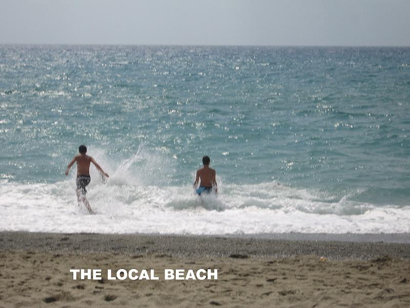Italy219.jpg - SWIMING AT THE LOCAL BEACH NEAR SAN PIETRO A MAIDA